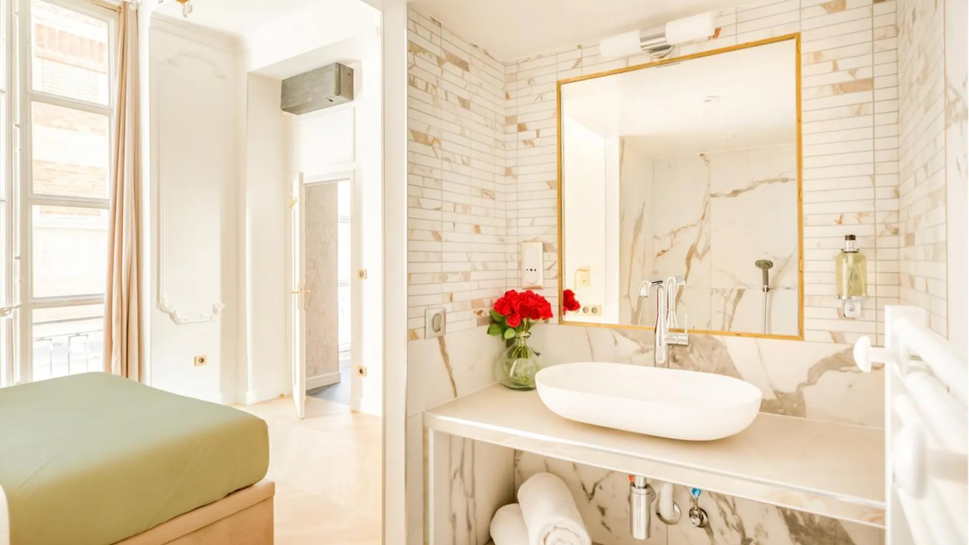 Merveil - Luxury Suite - Louvre - Therese Paris Apartment