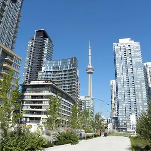stylish-condo-downtown-near-cn-tower-free-parking.hotelstorontoontario.org/